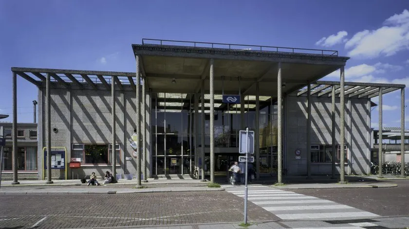 Station Zutphen in 2002.