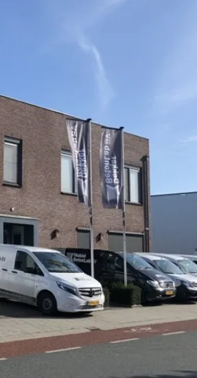 Trainingslocatie Kootwijkerboek, gebouw Dekker Betonlab